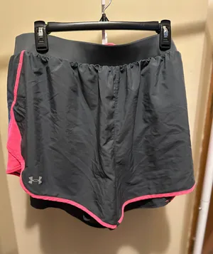 Under Armour Shorts thumbnail 1