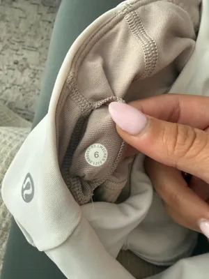 Lululemon Tank Top 4 thumbnail 5