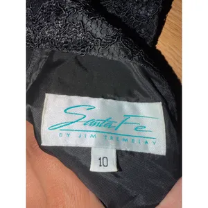 Santa Fe by Jim Tremblay Black Lace Open Back Tie Cocktail Dress Size 10 thumbnail 5