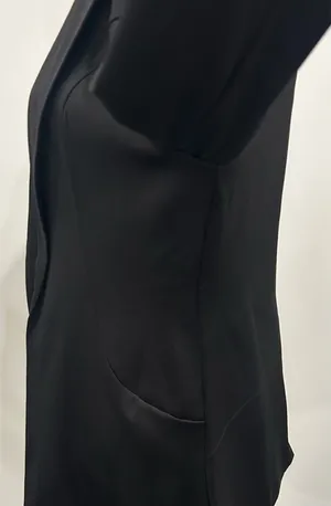 Black Blazer thumbnail 3