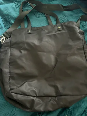 Steve Madden Black Tote Bag thumbnail 6