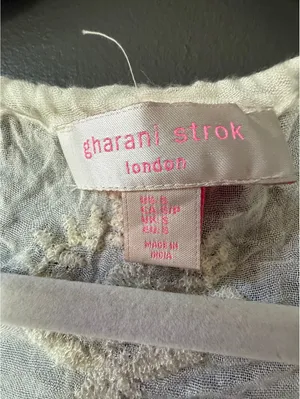 Gharani Strok White Embroidered Sheer Long Sleeve Blouse Size Small thumbnail 3