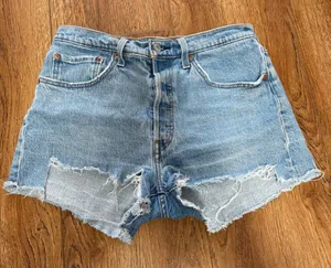 Levi's 501 Distressed Denim Cut Off Jean Shorts Cotton Women 30 light‎ wash thumbnail 1