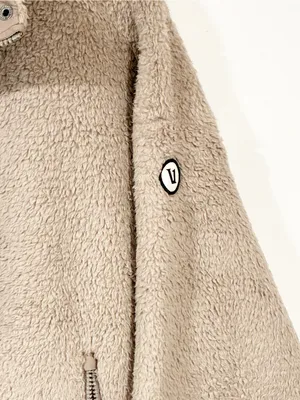 Vuori Tan Sherpa High Pile Fleece Bomber Jacket Size XL thumbnail 2