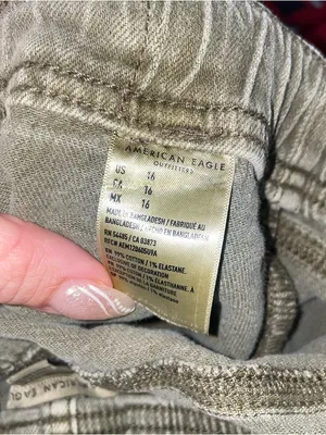 American Eagle Outfitters Olive Drawstring High-Rise Casual Shorts thumbnail 7