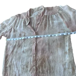 Wilfred 100% Silk Cream/pink Hi Low Henley Blouse‎ Old Money Flowy Career Small thumbnail 8