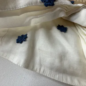 Farm Rio Blue Flowers‎ Crop Top Large White Floral Embroidered Tie Front Beachy thumbnail 7