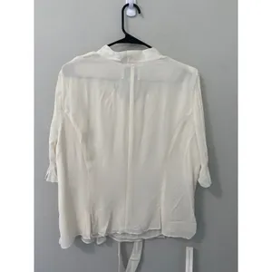New Reformation x Nara Smith Cloud Egg Blouse Size 18 thumbnail 3