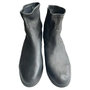 HUSH PUPPIES Ortholite Faux Leather Boots, US7 thumbnail 2