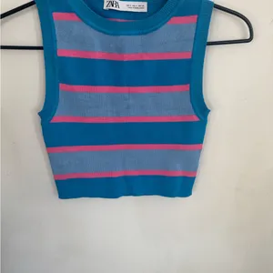 Zara Blue & Pink Striped Sleeveless Cropped Tank thumbnail 3