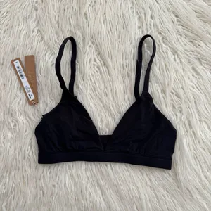 Skims Fits Everybody Triangle Bralette Onyx Size XXS thumbnail 2