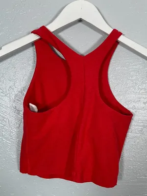 Beyond Yoga Women XS Red Spacedye Refocus Cropped Tank Built in Bra Athleisure thumbnail 4