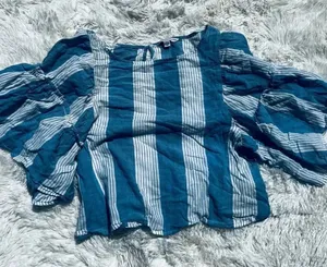 American Eagle Blue and White Cropped Bell Sleeve Top Women’s Medium thumbnail 1