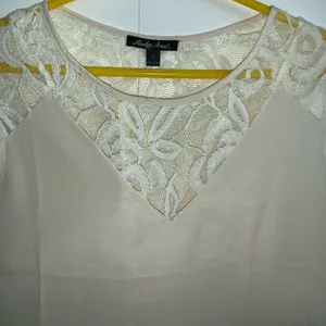 Lace blouse NWT White Size XS thumbnail 3