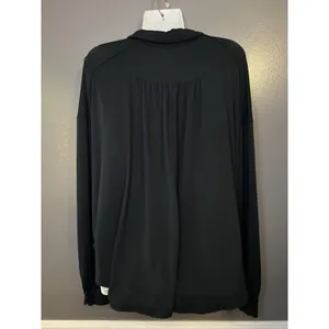 We The Free Blouse Womens Medium Black Henley Button Long Sleeve Jersey Top Boho thumbnail 6