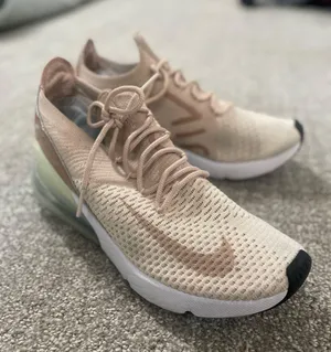 Flora Nikrooz Nike W Air Max 270 Flyknit Womens Desert Dust Shoes thumbnail 1