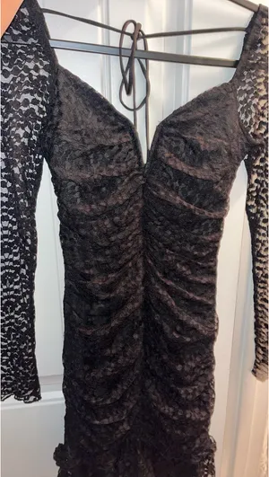 Black lace ruched long sleeve selfie Leslie mini dress XS thumbnail 1