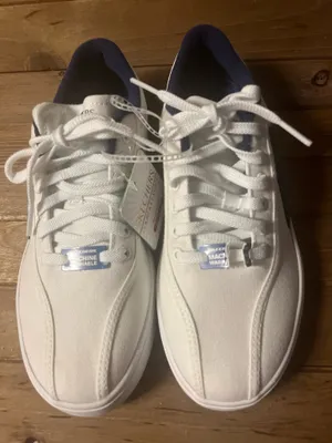NWT Skechers White and Navy women's shoes size 8 thumbnail 12