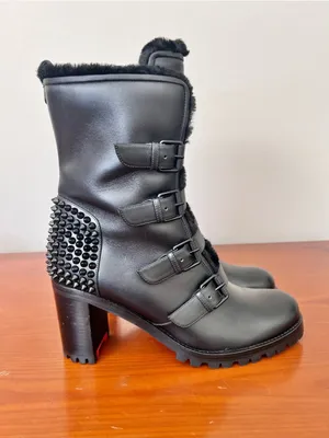 Christian Louboutin Glory mount70 Leather Spike Shearling Boots Size 39.5 RARE thumbnail 5