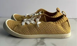 Roxy Bayshore Knit Slip On Sneakers Mustard Yellow Boho Beachy Size 6M thumbnail 1