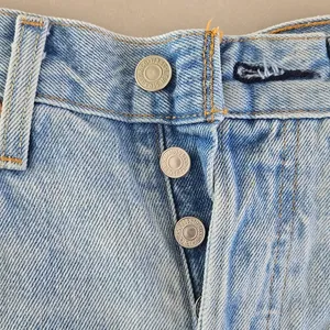 Levi's 501 Light Blue Distressed Jean Shorts Size W24 thumbnail 4