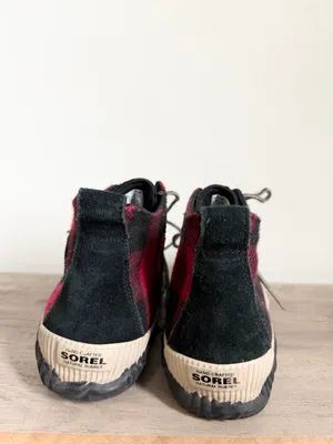 SOREL Out N About Duck Boot Red Black Buffalo Plaid Size NL3403 9.5 thumbnail 4