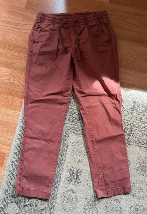 L.L.Bean Size 4 Dusty Rose Pants thumbnail 1
