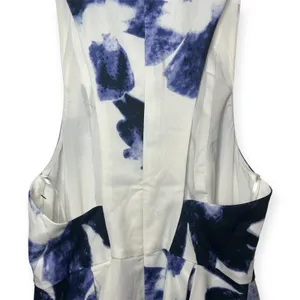 NWT Lulus White‎ Blue Floral Fit & Flare Deep V Mini Dress Resortwear Size Small thumbnail 8