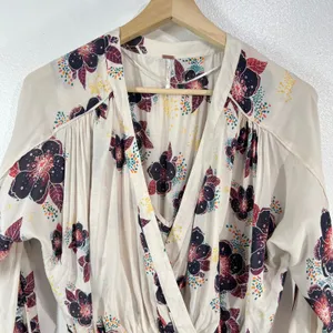 Free People Tuscan Dreams Floral Wrap Blouse BohoPeplum Tie Sleeve Top Cream‎ XS thumbnail 6