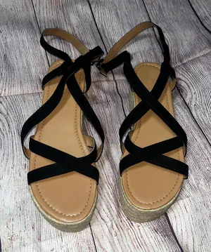 Urban Outfitters Black Strappy‎ Espadrille Platform Sandals Womens 8 Flatform thumbnail 1