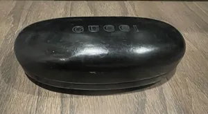 Authentic Gucci Black Hard Shell Clamshell Sunglasses Eyeglasses Case thumbnail 1