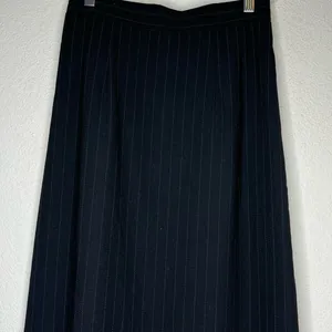 Vintage Pinstriped‎ Skirt thumbnail 3