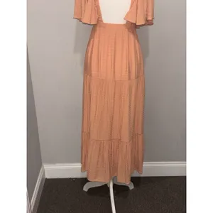 Vestique V-Neck Open Back Peach Ruffled Maxi Lined Dress Size M thumbnail 13