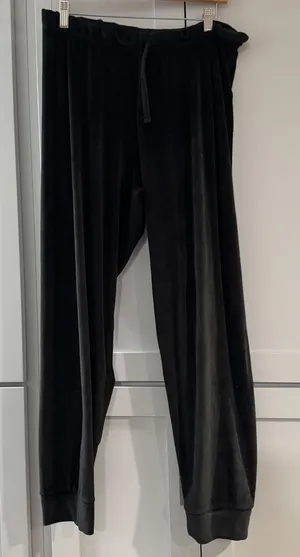 Juicy Couture Black Velour Rhinestone Logo Joggers Sleepwear Pants Womens Medium thumbnail 1