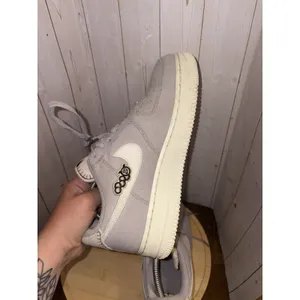 Nike Air Force 1 '07 SE NN Air Sprung Amethyst Ash Pale Ivory Butterfly‎ 8.5 thumbnail 6