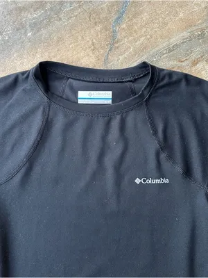 Columbia Omni-Wick Black Long Sleeve Base Layer Shirt Crew Neck Women’s Medium M thumbnail 2