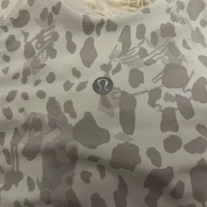 lululemon cheetah print top thumbnail 3