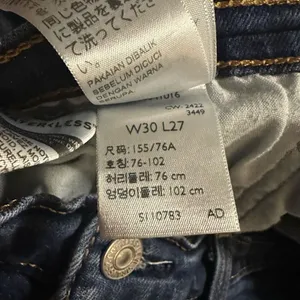 Levi’s ribcage straight ankle distressed 24 thumbnail 6
