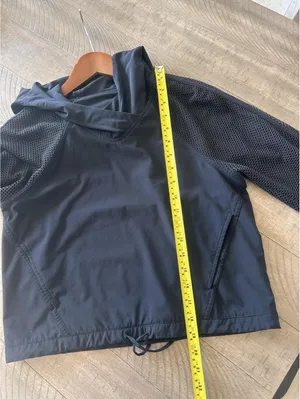 Lululemon Catch a Breeze Hooded Pullover Mesh Sleeves Black Women’s XS LW3BYWS thumbnail 10