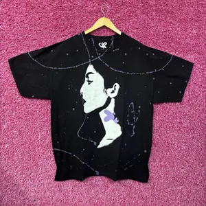 Olivia Rodrigo Bloodsucker Splatter T-Shirt XL thumbnail 1