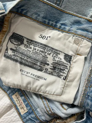 Levi’s 501 High-Rise Cut-Off Denim Shorts thumbnail 3