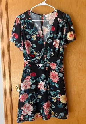 Row-A Floral Mini Dress Womens Medium Black Flutter Sleeve V-Neck Boho Chic thumbnail 1