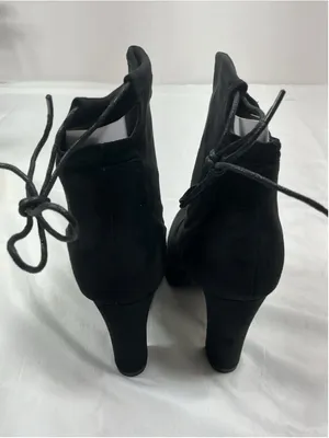 Womans New Chase & Chloe Solvang Pullon Ankle Boots Size 10 Black thumbnail 4