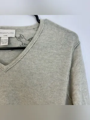 New Scotland 100% Cashmere Lightweigth V-neck Embroidered Sparrow Swearer Small thumbnail 9