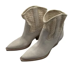 Dolce Vita Ivory Suede Crochet Western Cowboy Boho Pointed Toe Ankle Boots 6.5 thumbnail 1