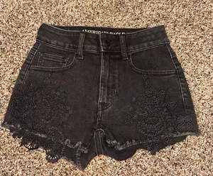 American Eagle shorts  thumbnail 1