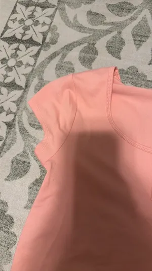 Hollister Top thumbnail 4
