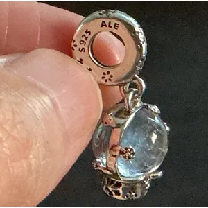 Pandora One in a Million Snowflake Snow Globe Dangle Charm 792369C01 S925 thumbnail 6