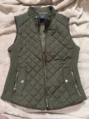 Love tree vest thumbnail 1