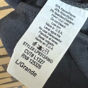 Windsor Gray Cross Over Back‎ Romper Size Large thumbnail 9